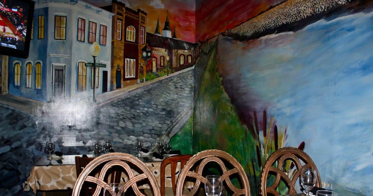 Private dining room at Lenora's